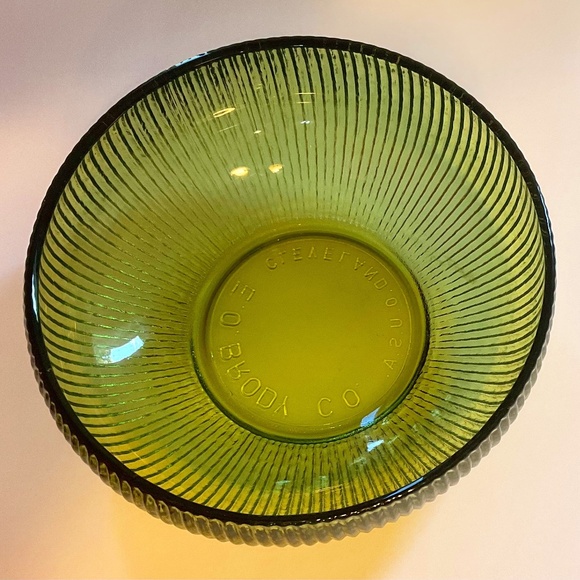 E.O Brody Co. Vintage Glass - Picture 1 of 4